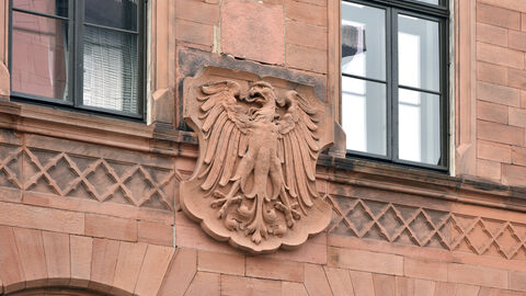 Foto der Fassade der Alten Post.