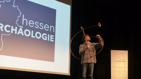 Zum hessenARCHÄOLOGIE-Tag gehört auch ein themenbezogenes Rahmenprogramm. Foto. Rahmenprogramm des hessenARCHÄOLOGE-Tages 2017.