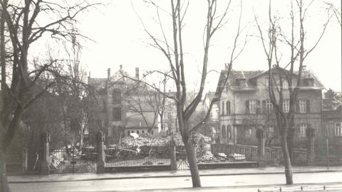 Foto. Historische Ansicht der zerstörten Synagoge.