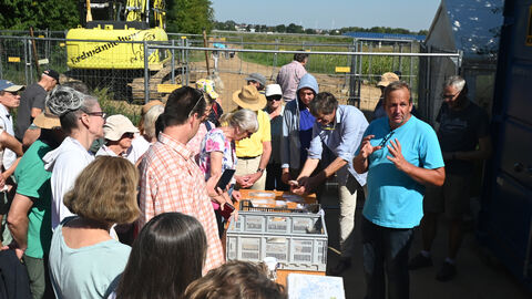 Dr Jörg Lindenthal.