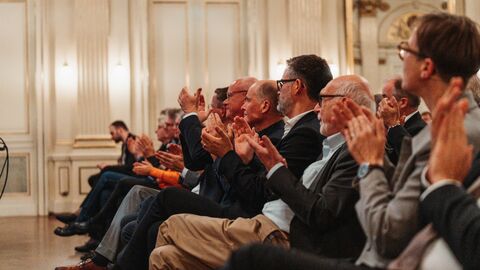 Foto der ersten Reihe im Publikum