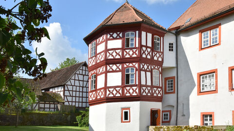 Der Turmanbau Rotes Schloss Tann