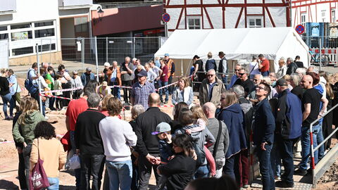 Zwei Führungen auf dem Grabungsgelände