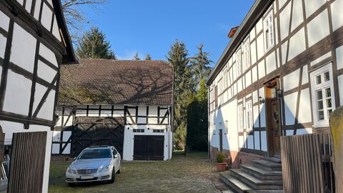 Das Haupthaus von Süden fotografiert