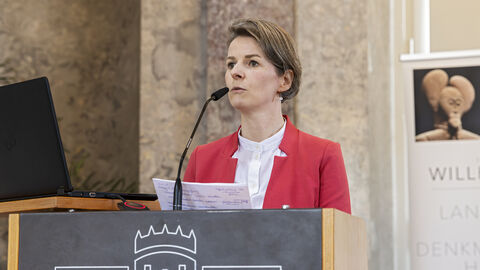 Dr. Hanna Dornieden sprach zur Stadt als Denkmal Dr. Hanna Dornieden