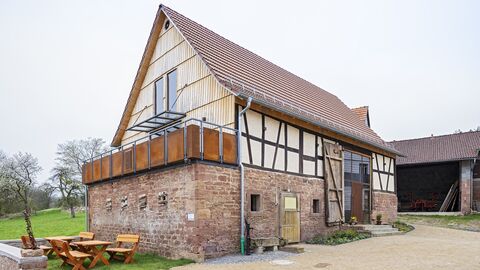 Die Spa-Scheune in Jossgrund Scheune mit Fachwerk auf massivem Sockelgeschoss