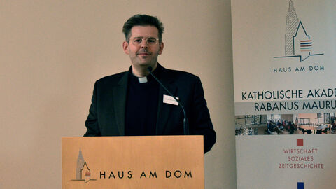 Grußworte Pfarrer Prählers am 1. Tag in Frankfurt