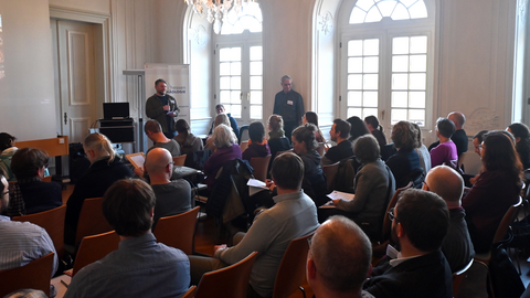 Vom theoretischen Rahmen bis zur Praxis auf Ausgrabungen und in Landesämtern deckten die Beiträge der Tagung ein weites Feld ab.