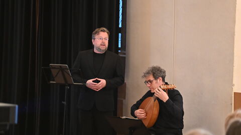 Countertenor Franz Vitzthum im Duo mit Musikprofessor und Lautenisten Julian Behr