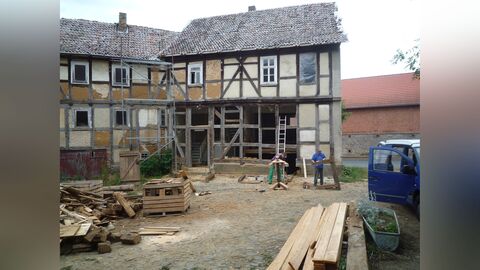 Zustand des Wohnhauses während der Instandsetzung